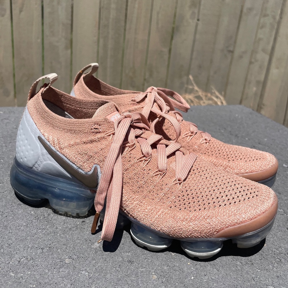 Nike Rose Gold Vapor Max